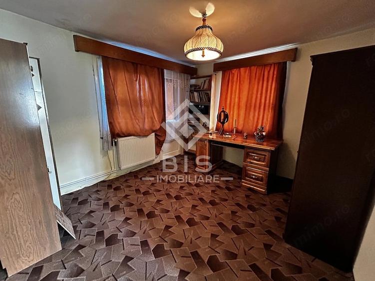 Casă cu Teren 2600 Mp în Sărata