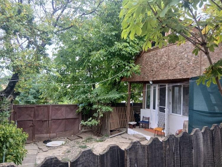 Casă cu 3 camere în Central
