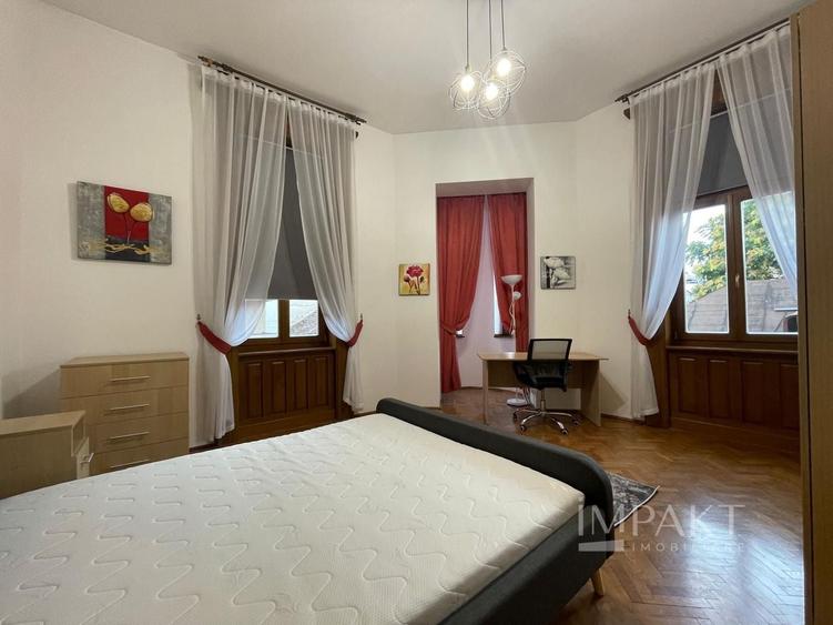 Apartament cu 2 camere semidecomandat, mobilat în Central