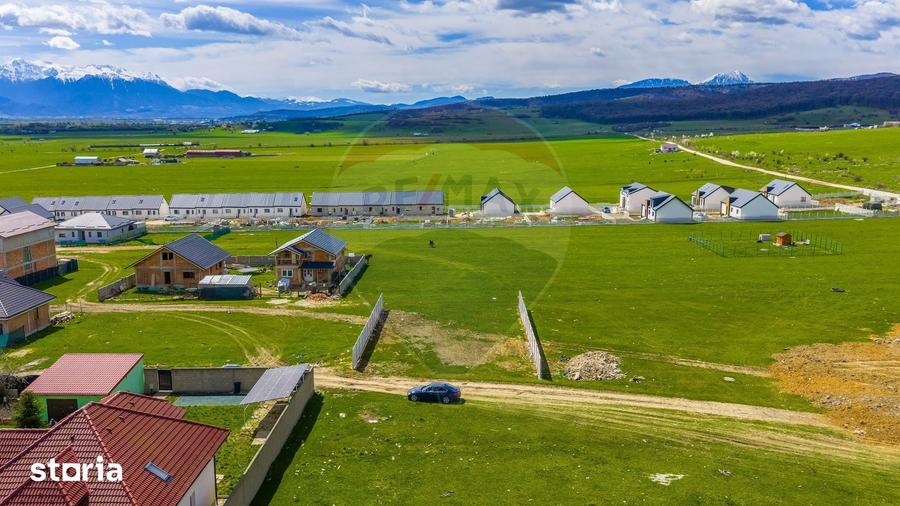 Teren de 500 mp, în Astra