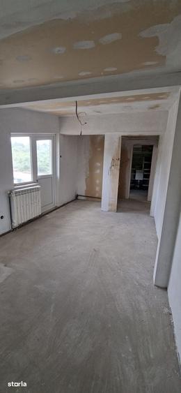Casa P+1+M la gri, intabulata, cu utilitati, Bucium Str. Teascului - 14