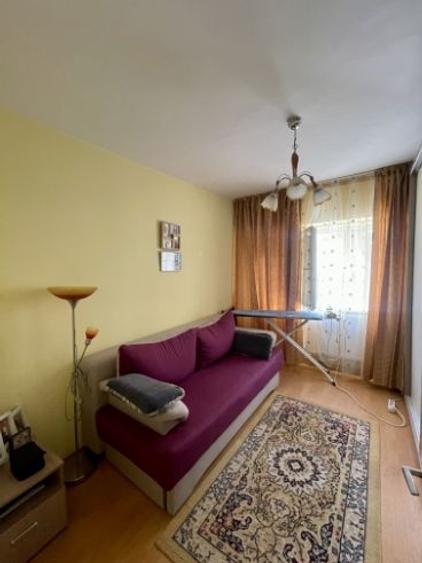 Apartament cu 3 camere decomandat în Dacia - 5