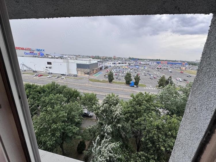 Apartament cu 3 camere decomandat în Șagului