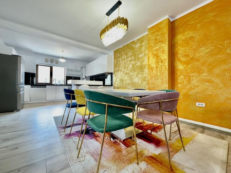 Duplex cu 3 camere cu Canalizare în Mamaia-Sat