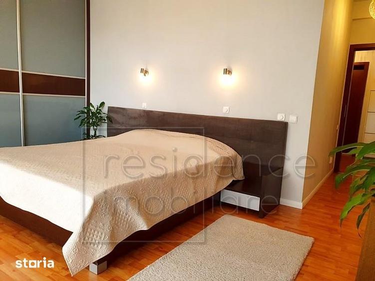 Apartament cu 2 camere semidecomandat, mobilat în Central