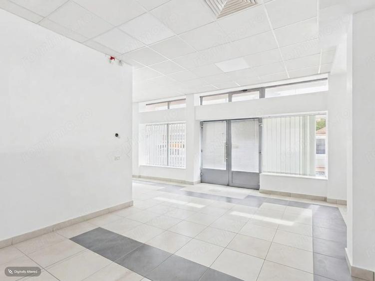 Spațiu comercial, de 137 mp, în Iosia