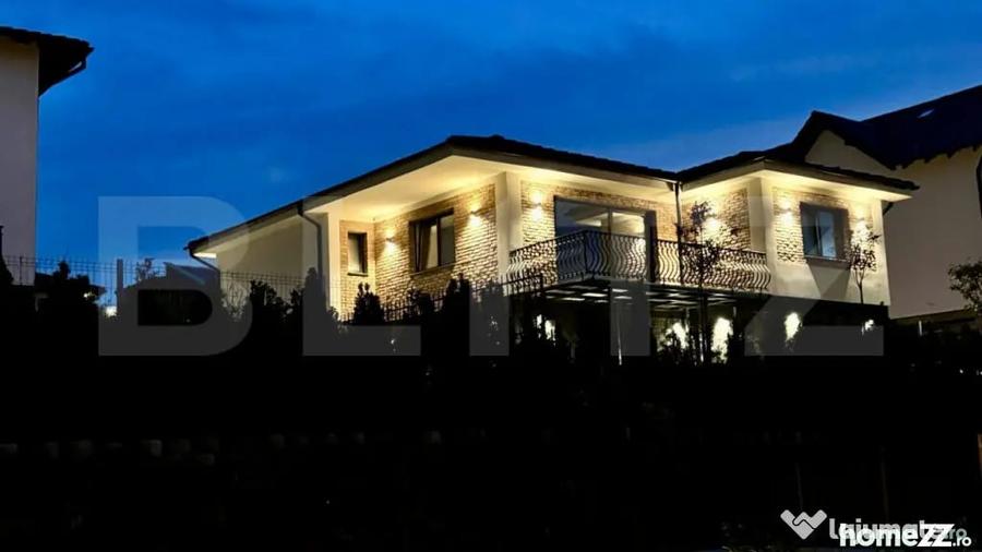 Vand casa moderna - singur in curte - Corunca, zona Penny - 4