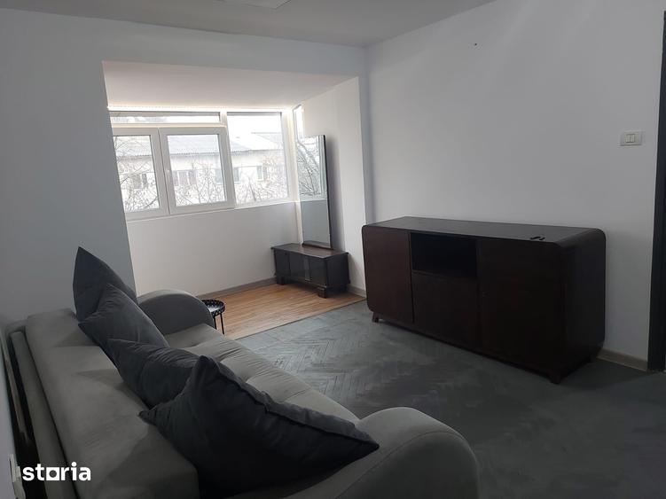 Apartament cu 2 camere în Aleea Trandafirilor
