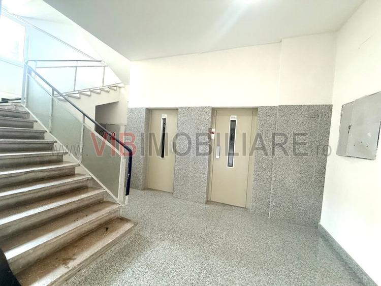 Apartament cu 3 camere decomandat în P-ța Dorobanți