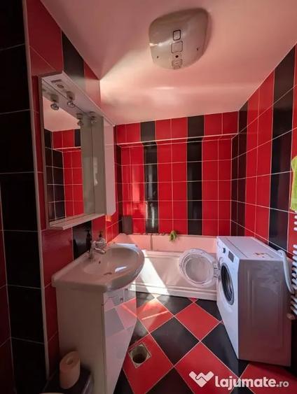 Apartament 44mp, mobilat, garaj, zona Primariei Floresti - 9