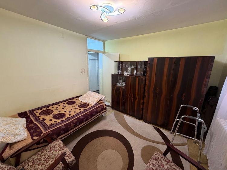 Apartament cu 2 camere în Cetate