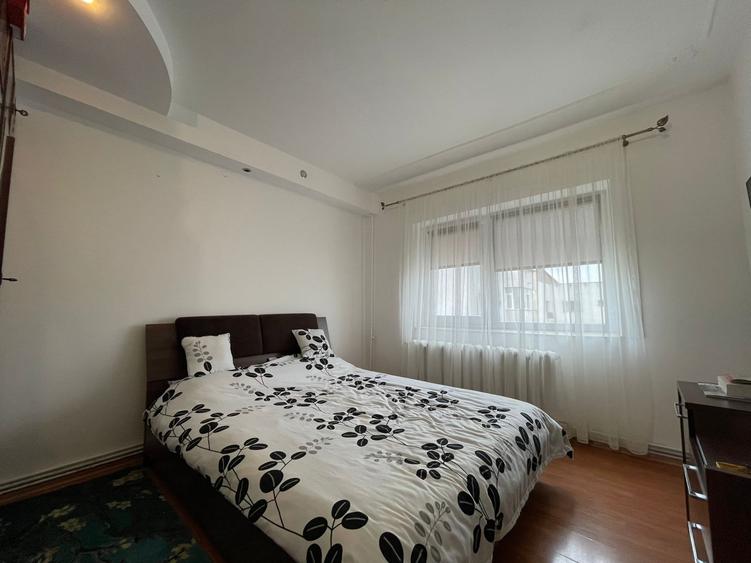 Apartament cu 2 camere decomandat, mobilat în Moara de foc