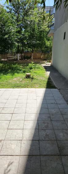 Apartament cu 4 camere semidecomandat în Central