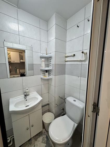 Garsonieră decomandată în Exterior Vest