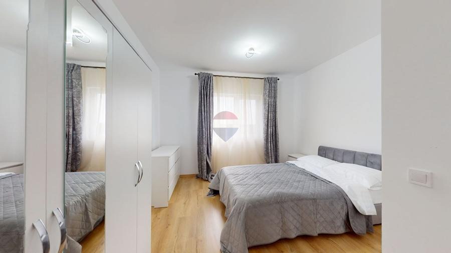 Casă individuală cu 4 camere cu Teren 400 Mp în Sânpetru
