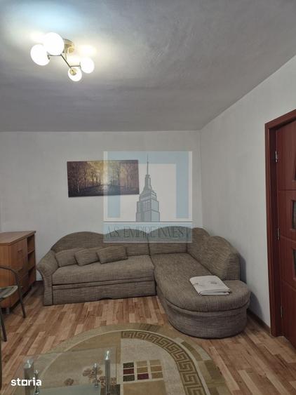 Apartament cu 2 camere decomandat, mobilat în Centrul Civic