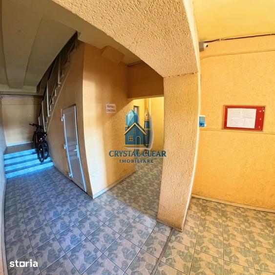 Apartament cu 3 camere decomandat în Unirii