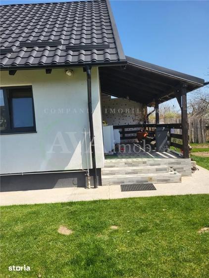 Casă cu 3 camere cu Teren 430 Mp în Hemeiuș