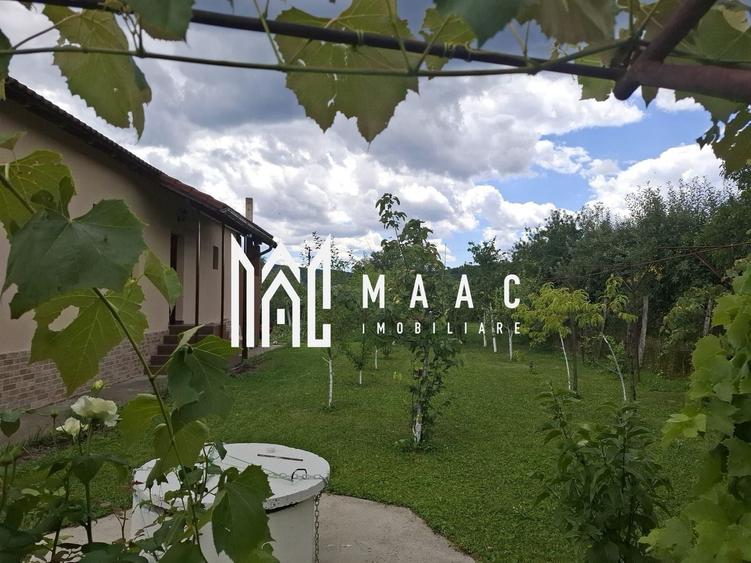 Casă individuală cu 4 camere cu Canalizare în Mănăilești