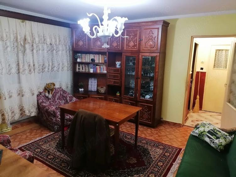 Apartament cu 2 camere decomandat în Orizont