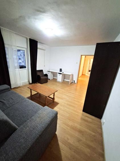 Apartament cu 2 camere decomandat în Sebastian