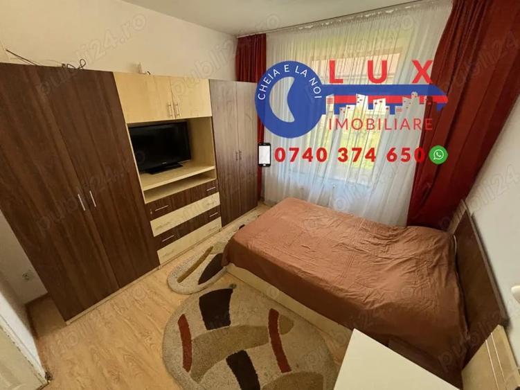 Casă cu 5 camere cu Teren 646 Mp în Babadag