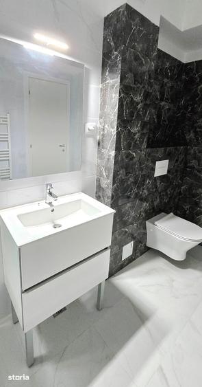 Apartament cu 3 camere decomandat în Frumoasa
