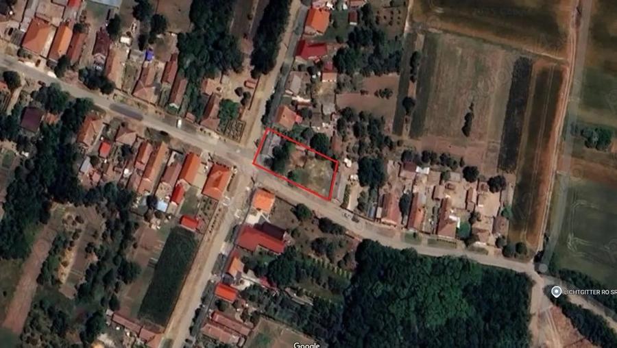 Casă cu 2 camere în Santăul Mare