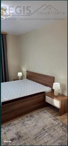 Apartament cu 3 camere, mobilat în Central