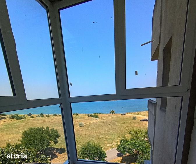 Apartament cu 4 camere decomandat în Delfinariu