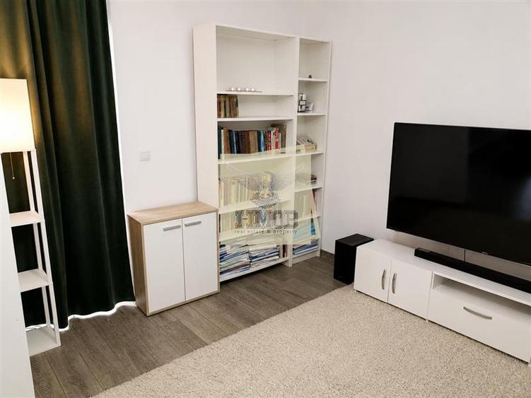 Apartament cu 3 camere decomandat, mobilat în Aeroport