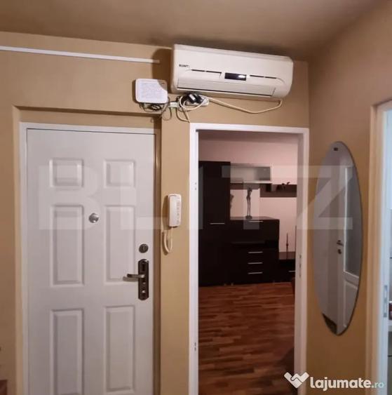 Apartament cu 3 camere decomandat în Nufărul