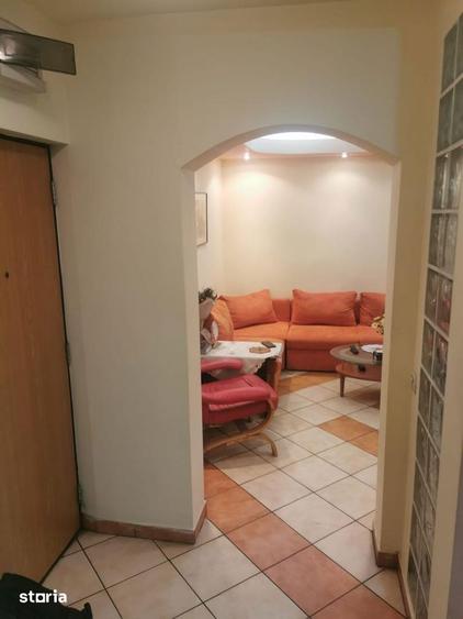 Apartament cu 3 camere decomandat, mobilat în Rahova