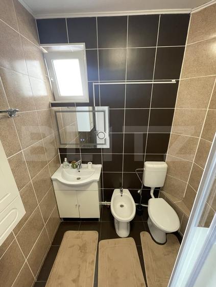 Apartament cu 2 camere semidecomandat, mobilat în Fălticeni
