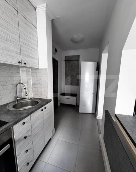 Apartament cu 2 camere semidecomandat, mobilat în Nord-Est