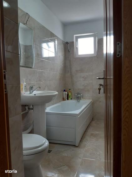 De inchiriat apartament cu 2 camere si balcon, renovat,mobilat 1100lei - 12