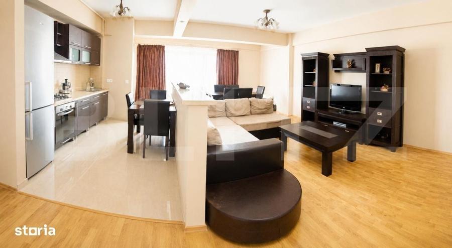 Apartament cu 3 camere în Independenței