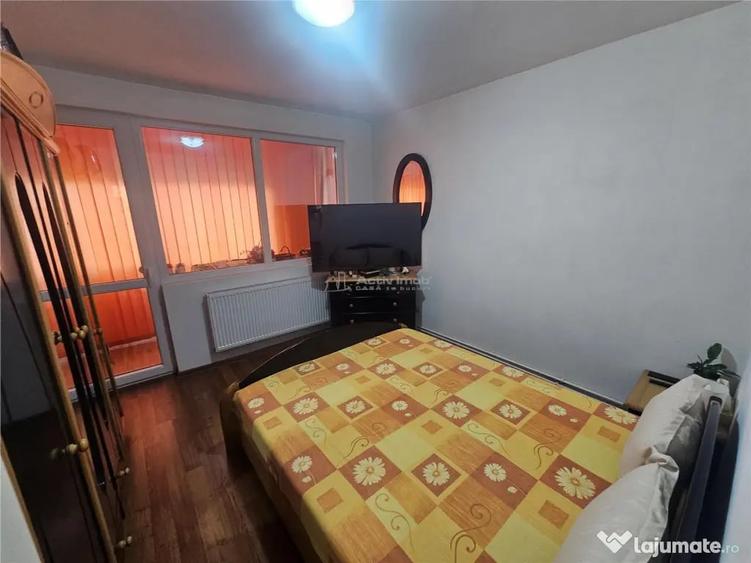 Apartament cu 2 camere decomandat în Calea Caransebeșului