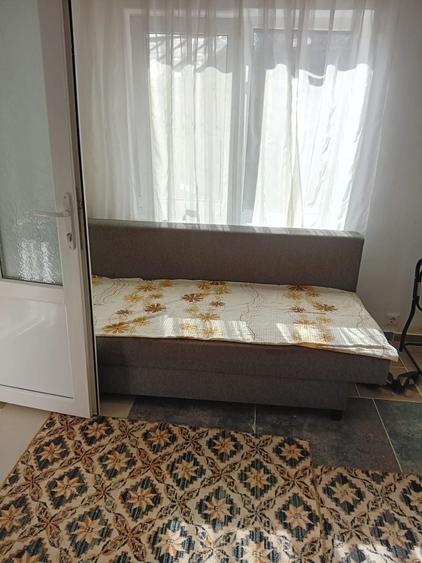 Casă cu 4 camere în Fârțănești