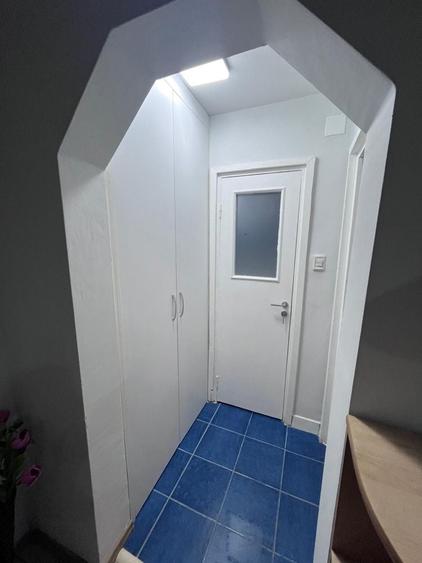 Inchiriez apartament 2 camere - 4
