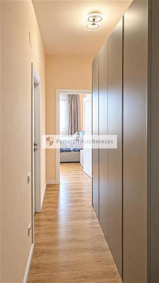 Apartament cu 3 camere semidecomandat, mobilat în Băneasa