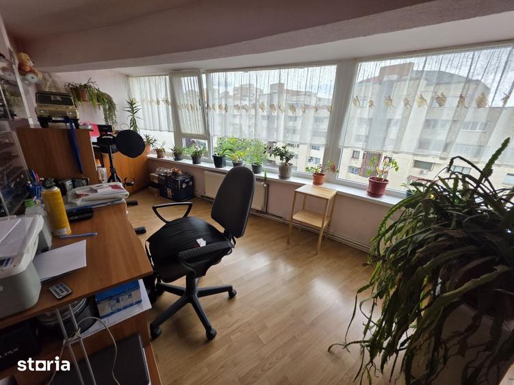 Apartament cu 3 camere în Șerbănești