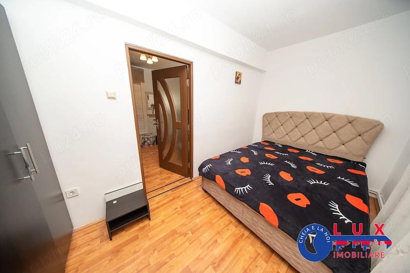 Apartament cu 2 camere decomandat în Neptun