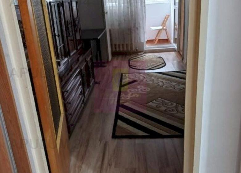 Garsonieră semidecomandată, mobilată în Gorjului