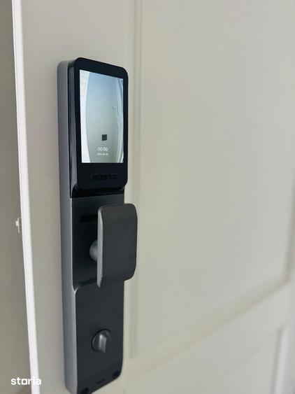 Apartament cu 3 camere decomandat în Tătărași