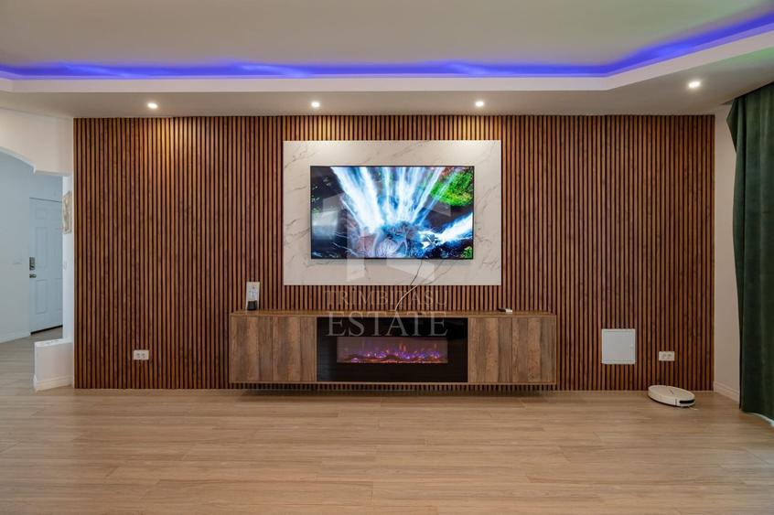 Casă individuală cu 5 camere cu Piscina în Siminoc