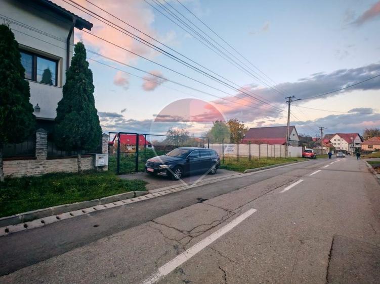 Teren Construcții intravilan de 469 mp, în Bunloc