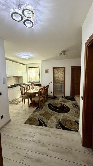 Apartament cu 4 camere decomandat în Bulgaria