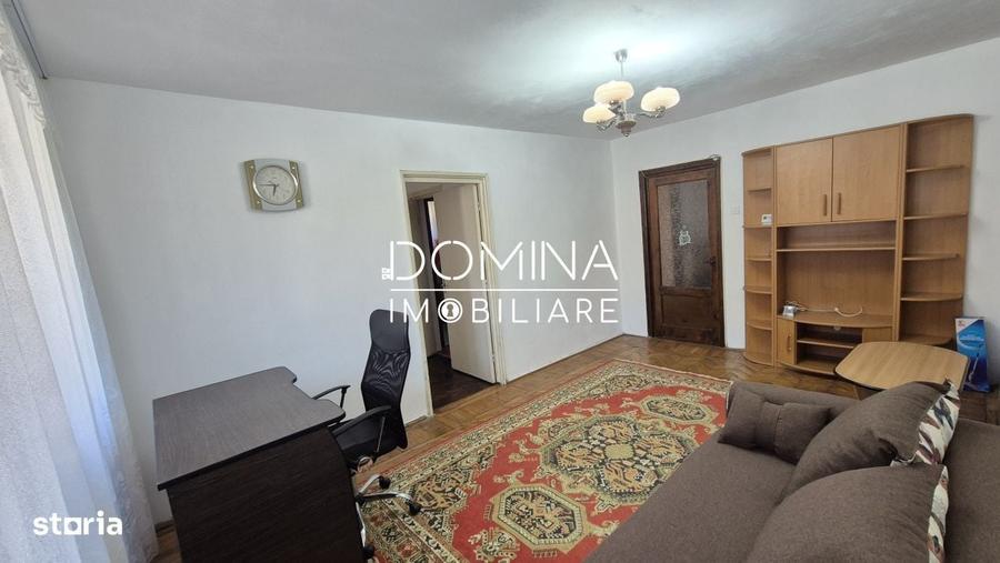 Apartament cu 3 camere semidecomandat în Central