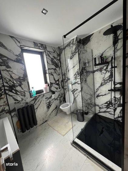 Apartament cu 4 camere în Central